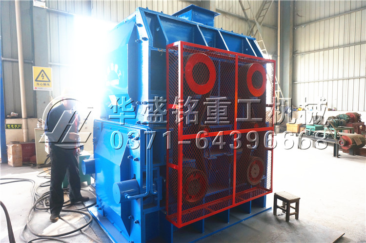 四輥破碎機圖片