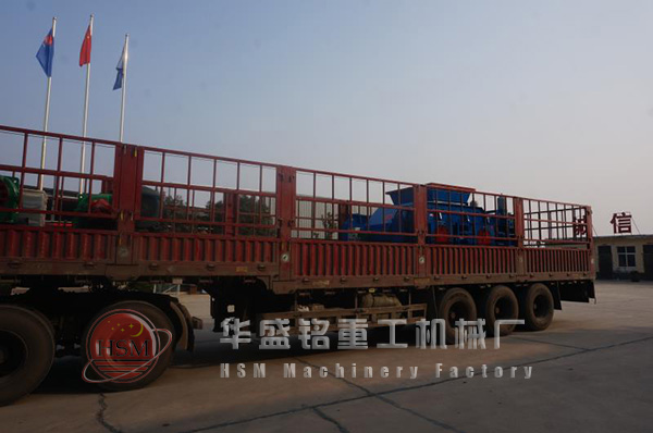 2PGY1212對(duì)輥破碎機(jī)裝車發(fā)往廣西