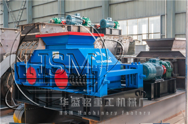 對(duì)輥破碎機(jī)圖片